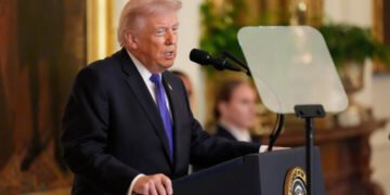 Les Etats-Unis préparent l’envoi de milliers de soldats en Iran, mais Trump n’a pas décidé – Le HuffPost