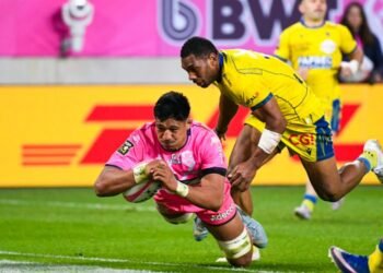 Démonstration de force de Paris, qui enchaîne avec la manière contre Clermont et grimpe sur le podium – Rugbyrama