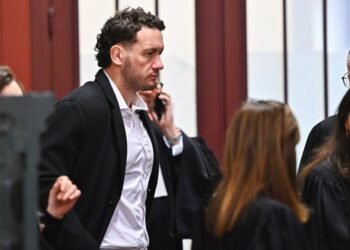 Devant, la dernière chance des « condamnés » –