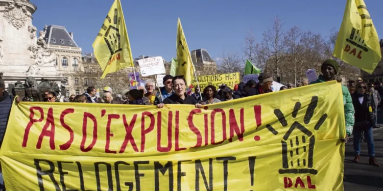 « J’ai enfin trouvé un CDI mais le 1er avril, je serai peut-être à la rue » : les expulsions locatives, une violence sociale qui explose – L&rsquo;Humanité