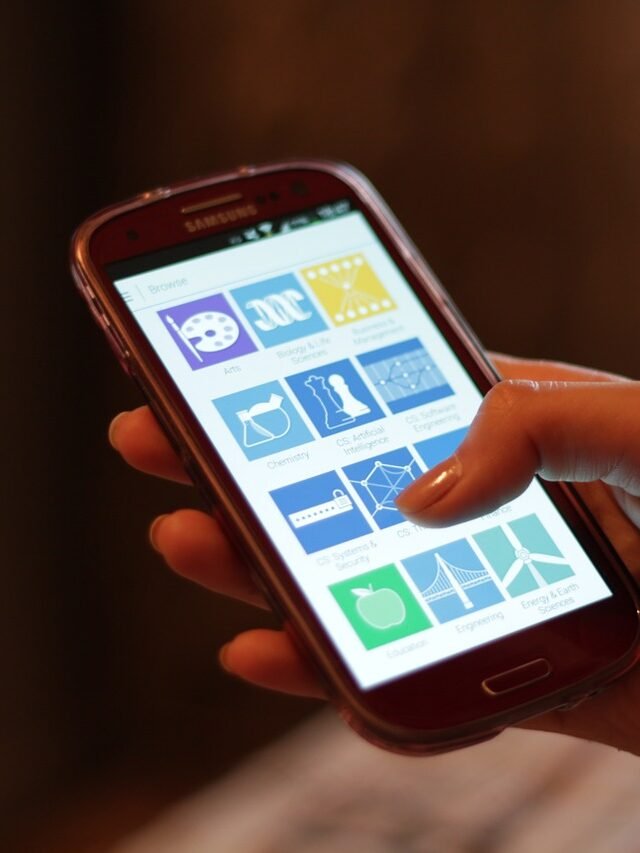 smartphone screen hand