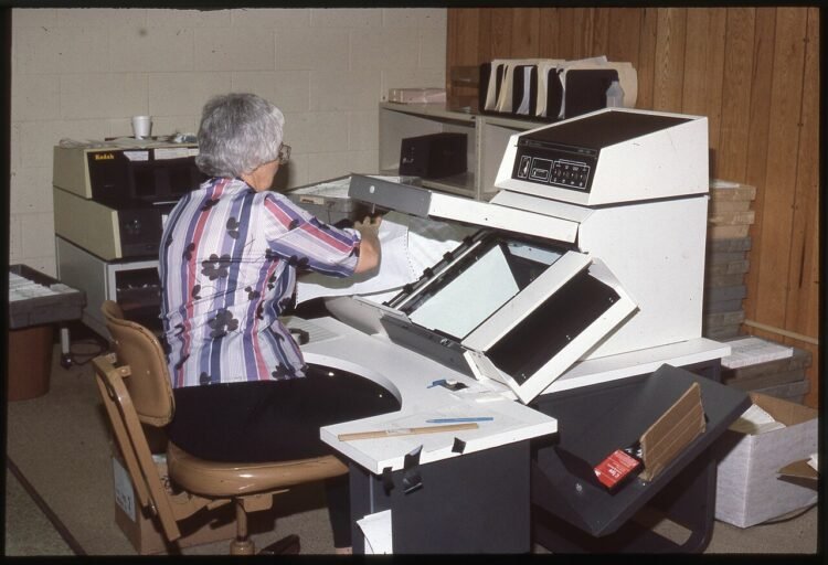 office worker desk computer